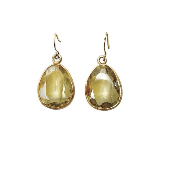 Earrings Faceted Teardrop Yellow Green Translucent Stone Bezel Cut Gold Tone - Picture 6 of 7